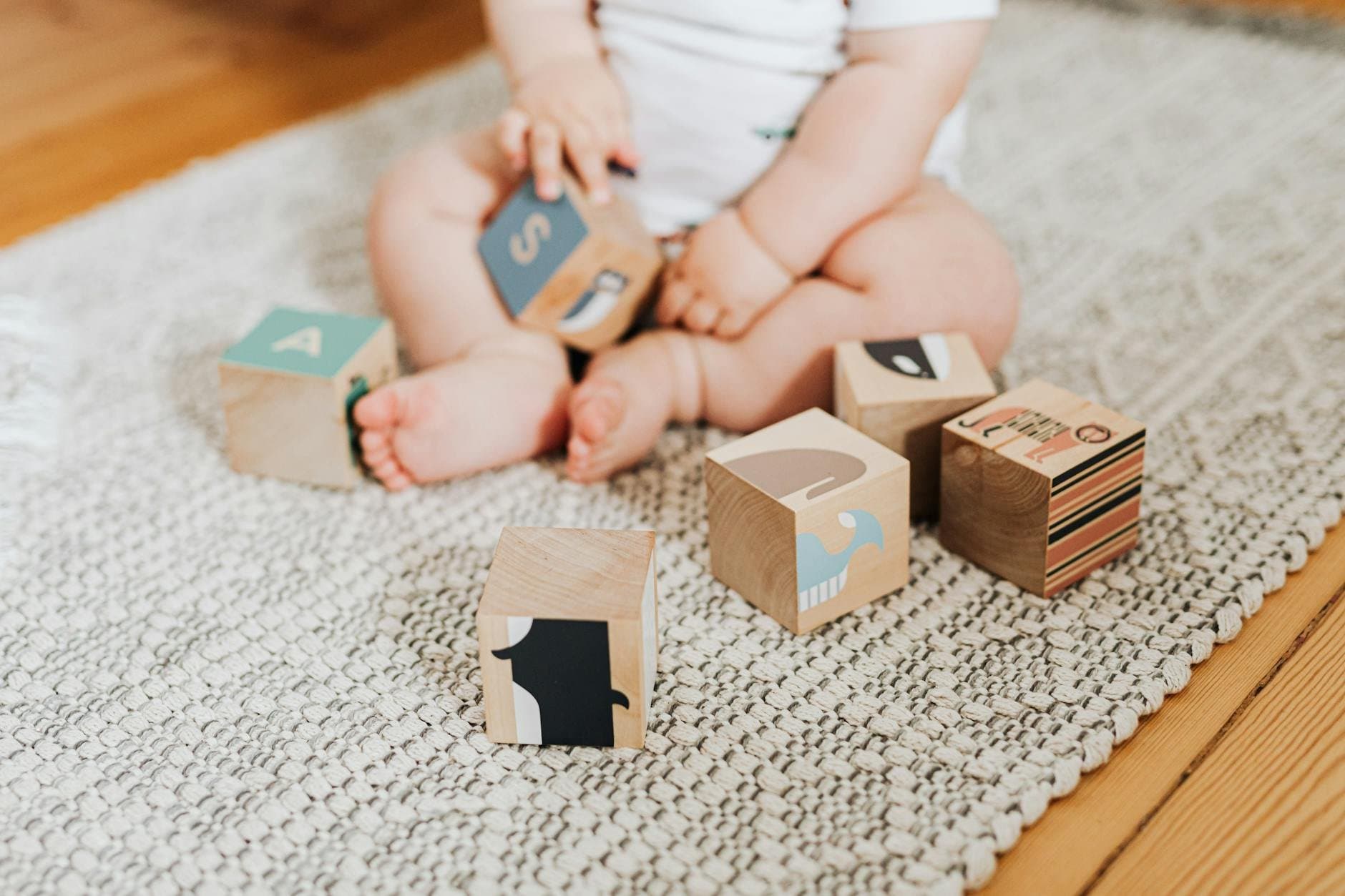 Nesting and Resting: A Guide to Cleaning for a Healthy Baby