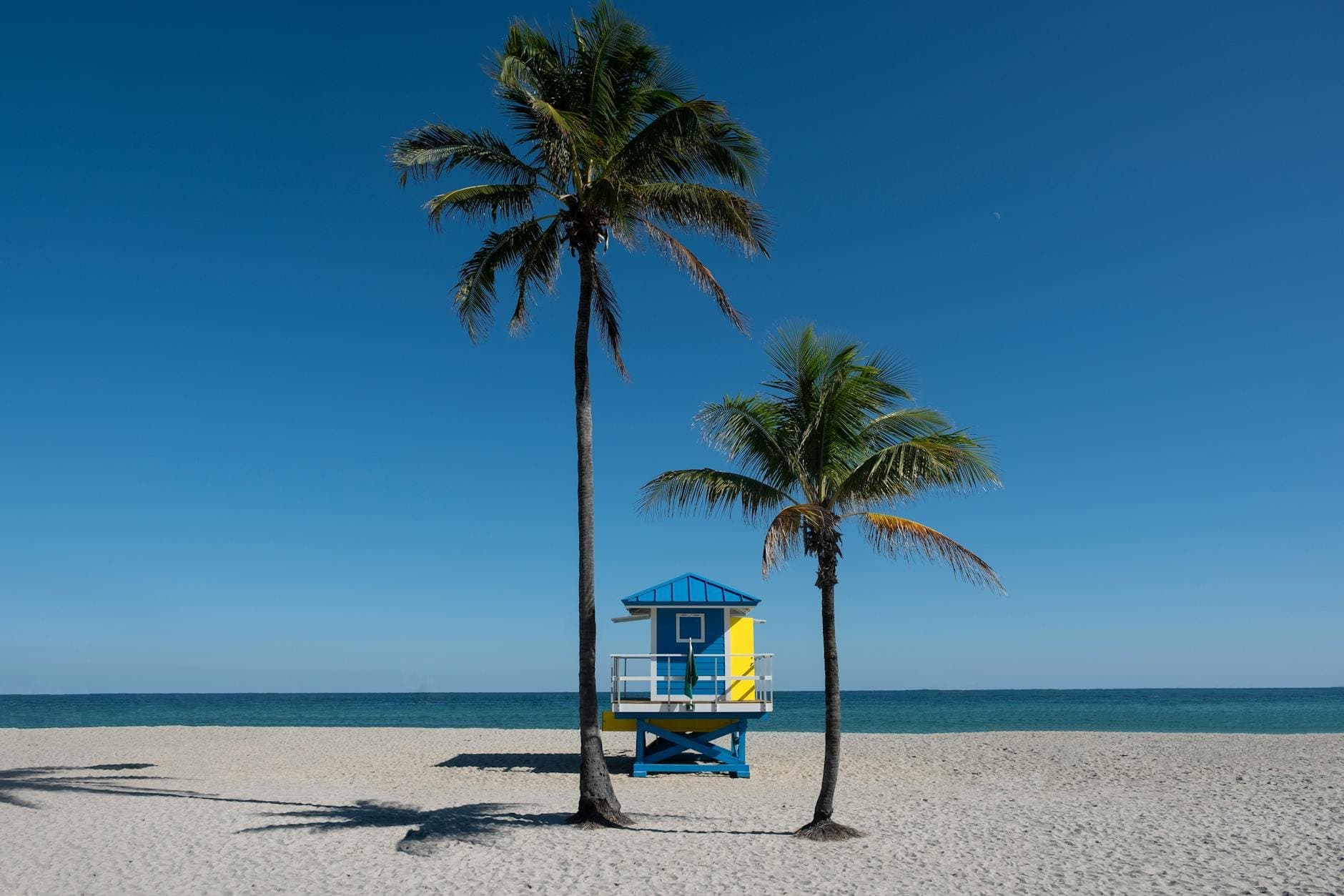 A Seasonal Cleaning Guide for South Florida Homes